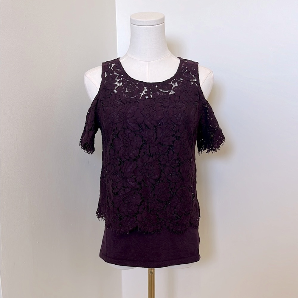 Elegant Lace Cold Shoulder Layered Top - Purple